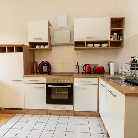 Fullhouse - Halle - Paulus Apartment - Nespresso Ngoại thất bức ảnh